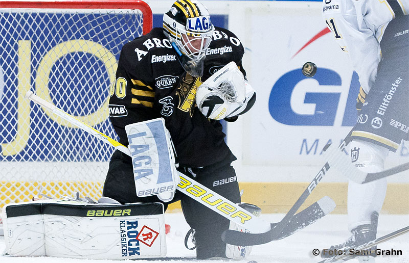AIK målvakt 30 Viktor Fasth