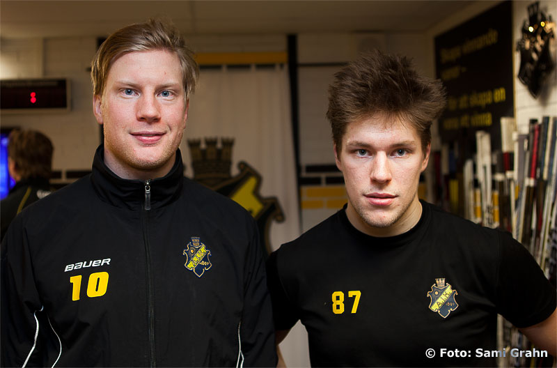 AIK 10 Richard Gynge och AIK 87 Robert Rosén 