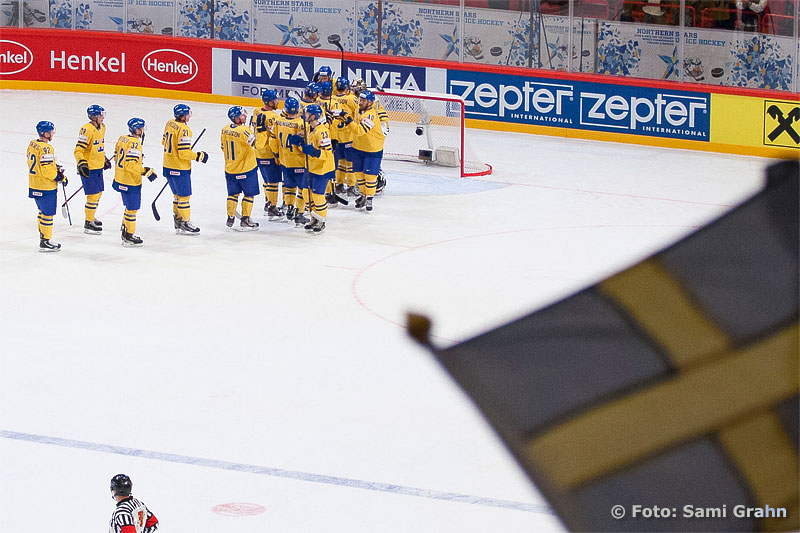 Tre Kronor vann första matchen mot Tjeckien