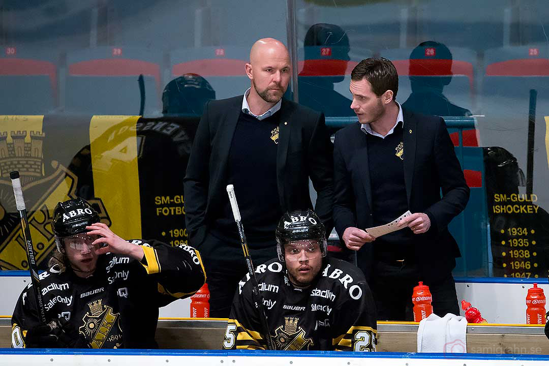 AIK tränare Mattias Norström och Daniel Rudslätt 