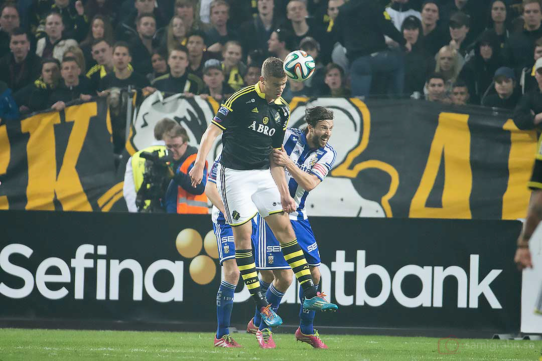 AIK Eero Markkanen och IFK Göteborg Hampus Zackrisson