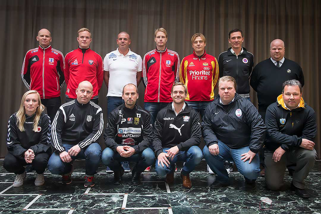 Damallsvenskans tränare 2014.Vittsjö Thomas Mårtensson, Rosengård Jonas Eidevall, Jitex Anders Holmven, Vittsjö Simon Sjöfors, Tyresö Tony Gustavsson, Örebro Rikard Nilsson, AIK Mattias Eriksson.