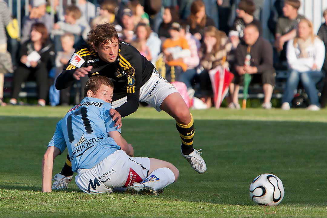 Gefle Jonas Lantto och AIK Jorge Anchén