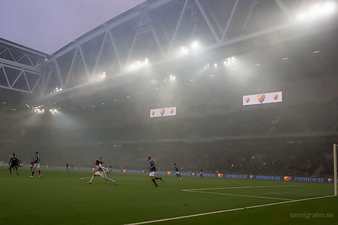 Det är svårare att fotografer i en rökfylld arena 