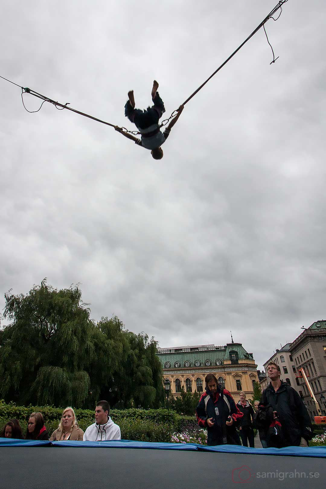 Studsmatte-bungyjump i Kungsan