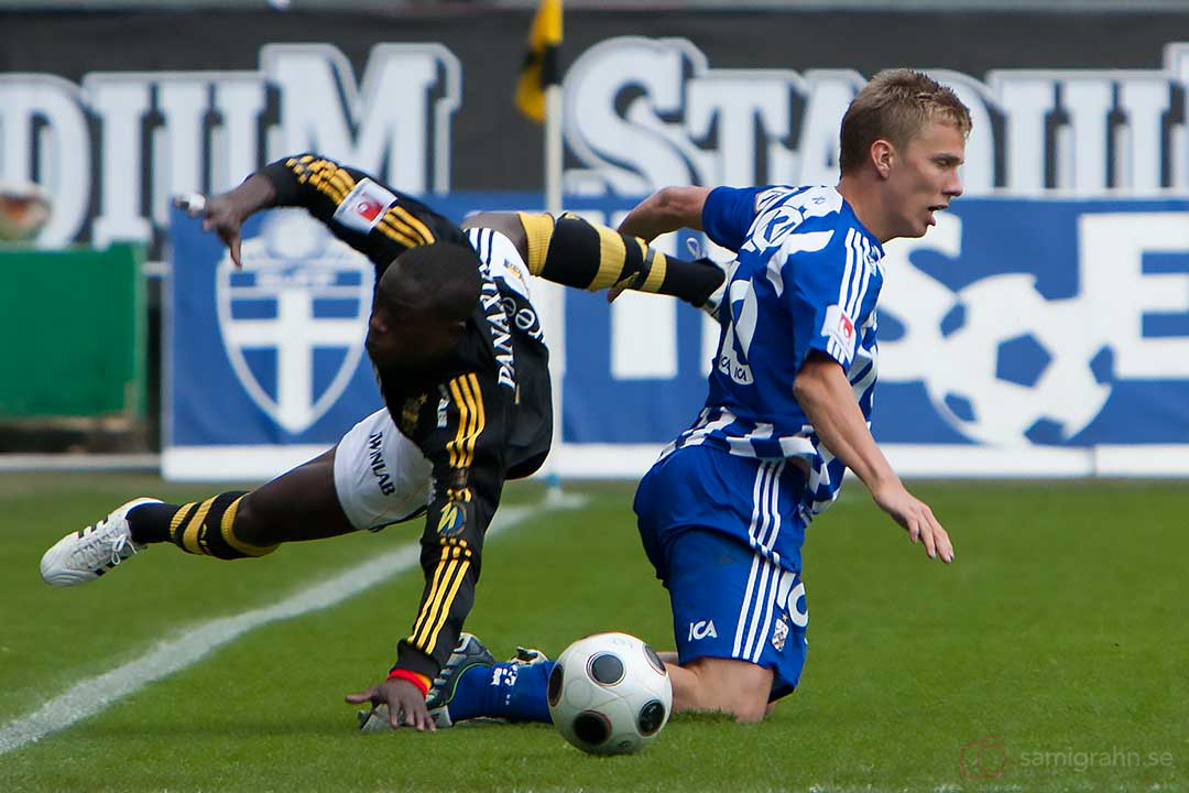 AIK Saihou Jagne bjuds också på en flygfärd av Pontus Wernbloom