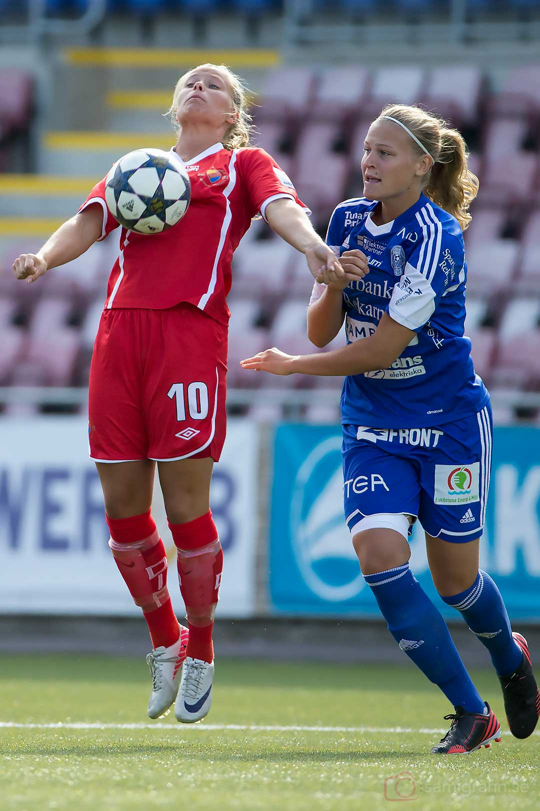 DIF Madeleine Stegius och Eskilstuna Frida Svensson