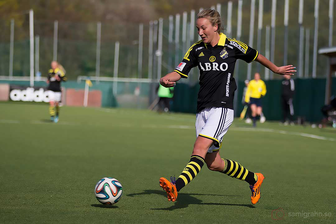 Säsongspremiär för AIK Emma Lundh
