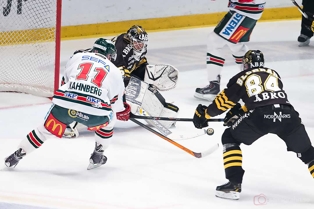 Frölunda Magnus Kahnberg, AIK målvakt Alexander Hamberg och Patric Blomdahl